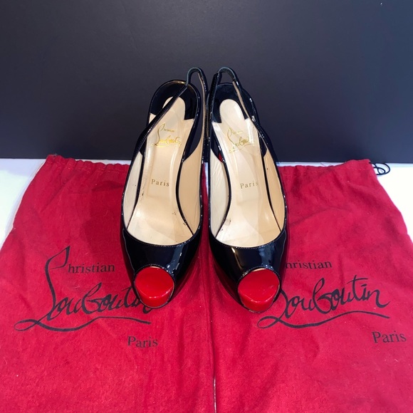 Christian Louboutin patent leather heels - Picture 2 of 14